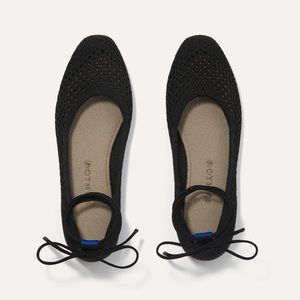 Rothys square wrap flats 9.5 black noir mesh.